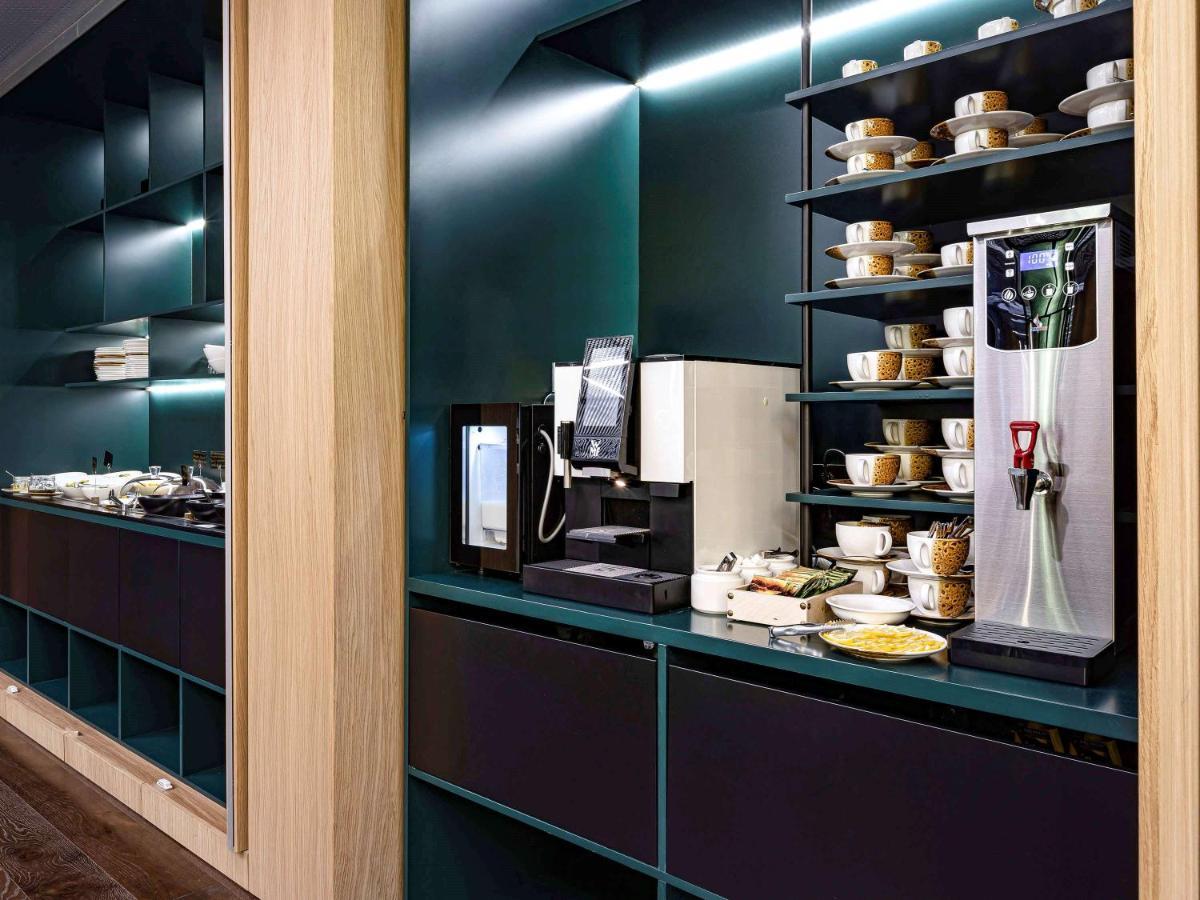 Novotel Living Almaty Jetisu Екстер'єр фото