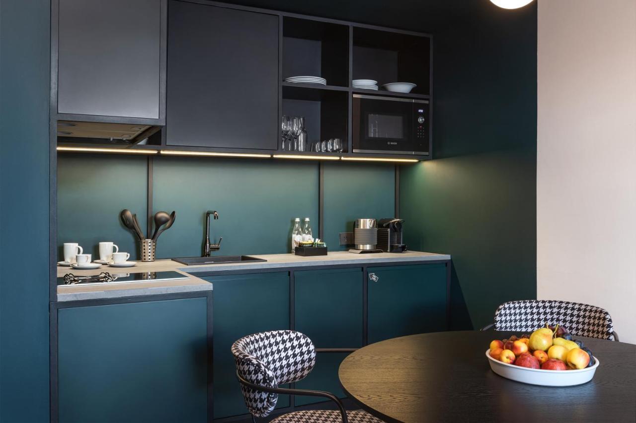 Novotel Living Almaty Jetisu Екстер'єр фото